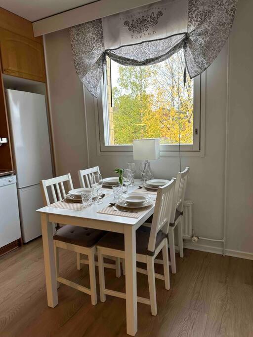 Central City Suite - King Size Bed - Wi-Fi - Sauna Ροβανιέμι Εξωτερικό φωτογραφία